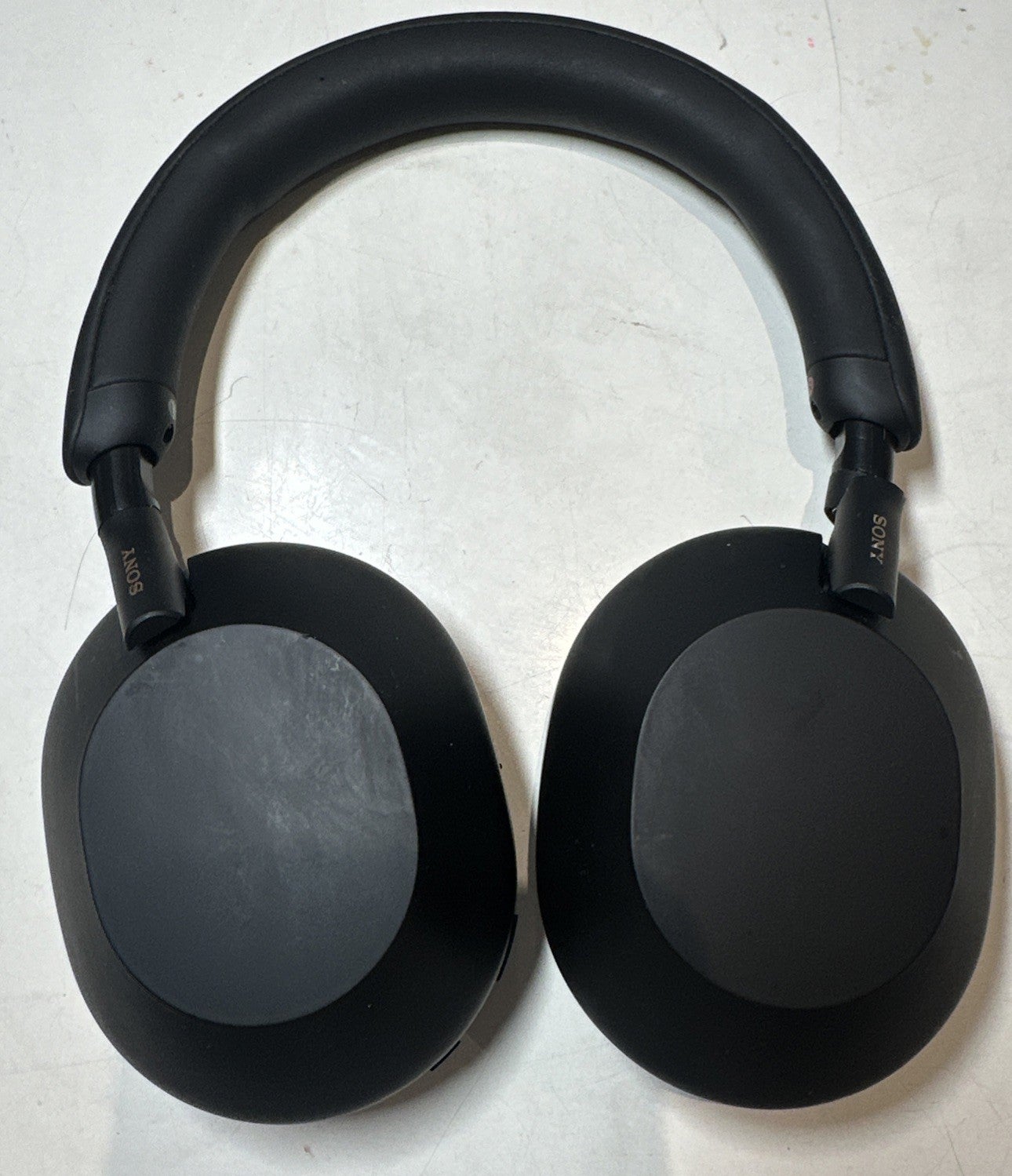 Sony Wh-1000xm5 Over Ear Wireless Headphones - Black (right Side
