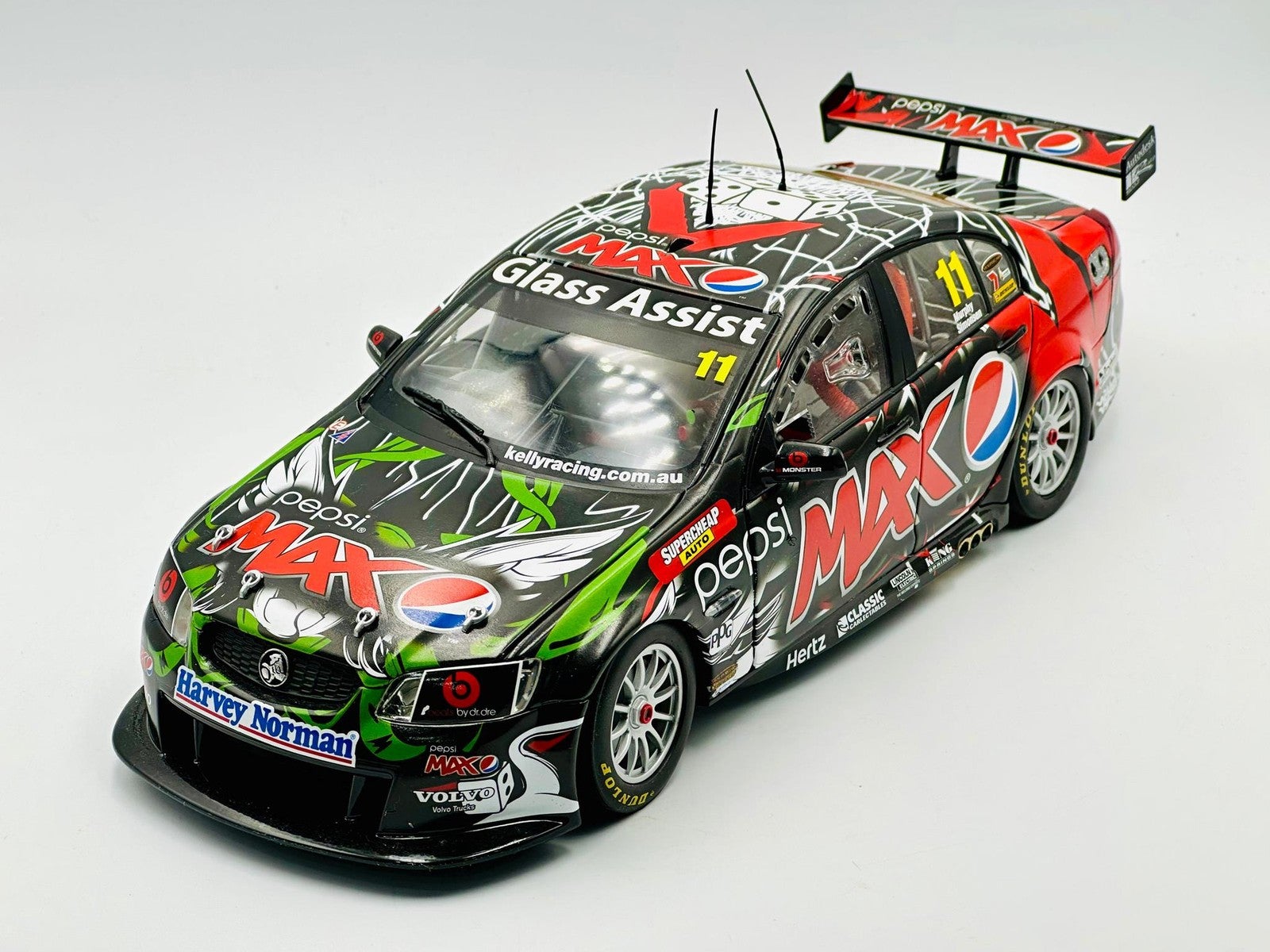 1:18 2011 Bathurst -- Greg Murphy Pepsi Max Holden Ve -- Classic