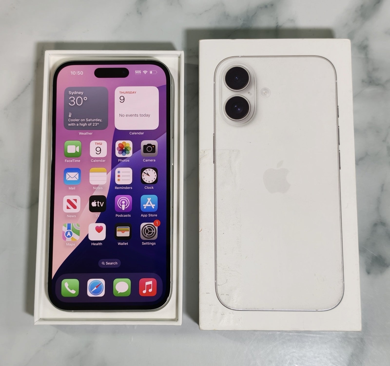 Apple Iphone 16 - 128gb - White (unlocked) As Open Box - 2 Charge