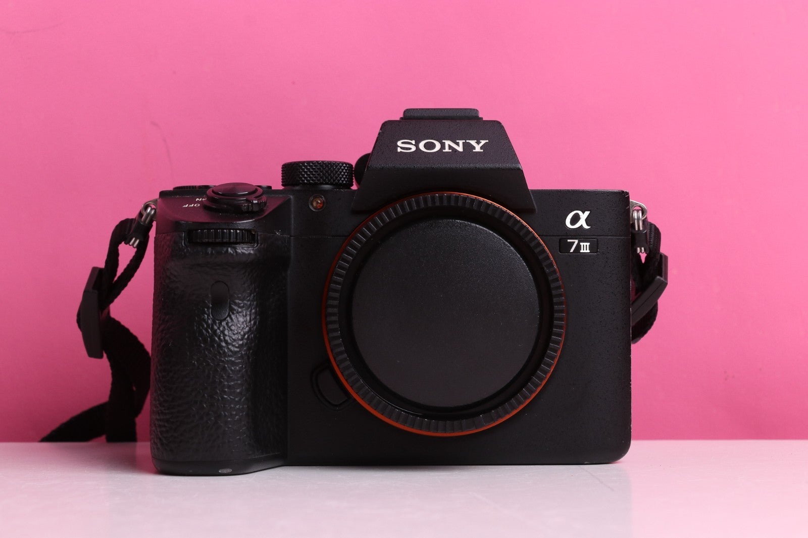 Sony Alpha A7 Iii 24.2mp Digital Full Frame Mirrorless Camera 36k