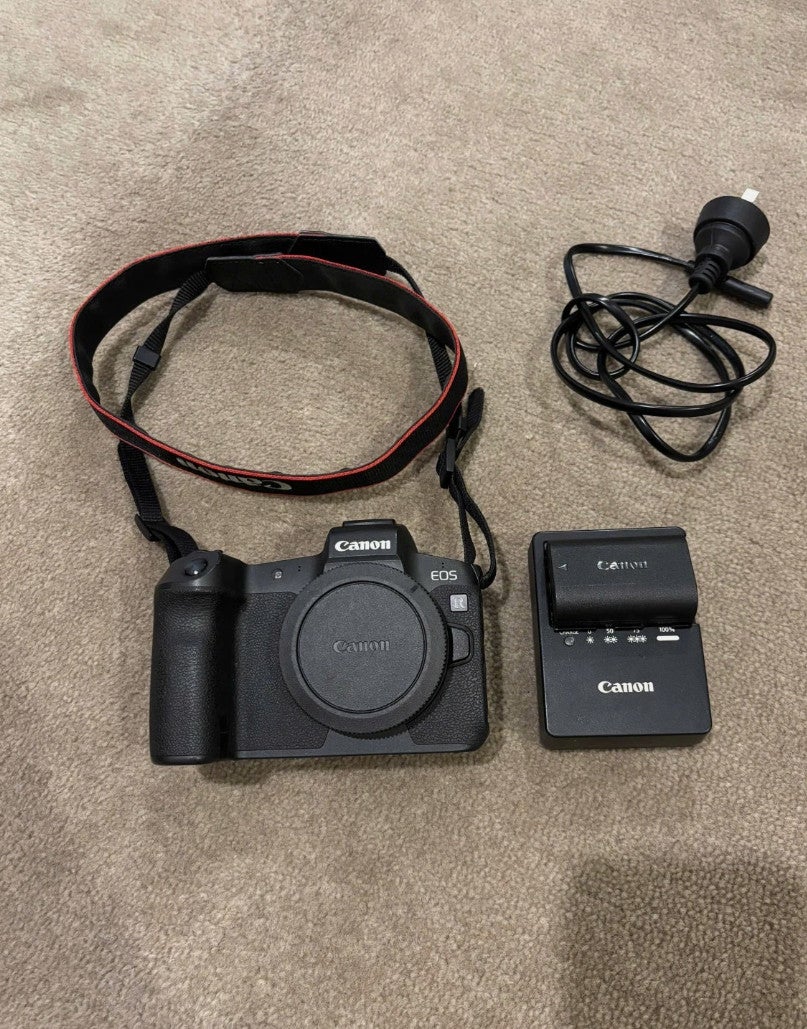 Canon Eos R 30.3 Mp Mirrorless Digital Camera - Black (body Only) 6k