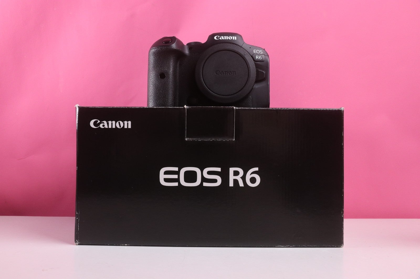Canon Eos R6 Body Only Mirrorless Full Frame Digital Camera 30k