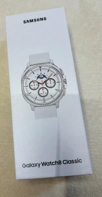 Samsung / Galaxy Watch 8 Classic / White / 46 Mm / Sm-l500nzwakoo