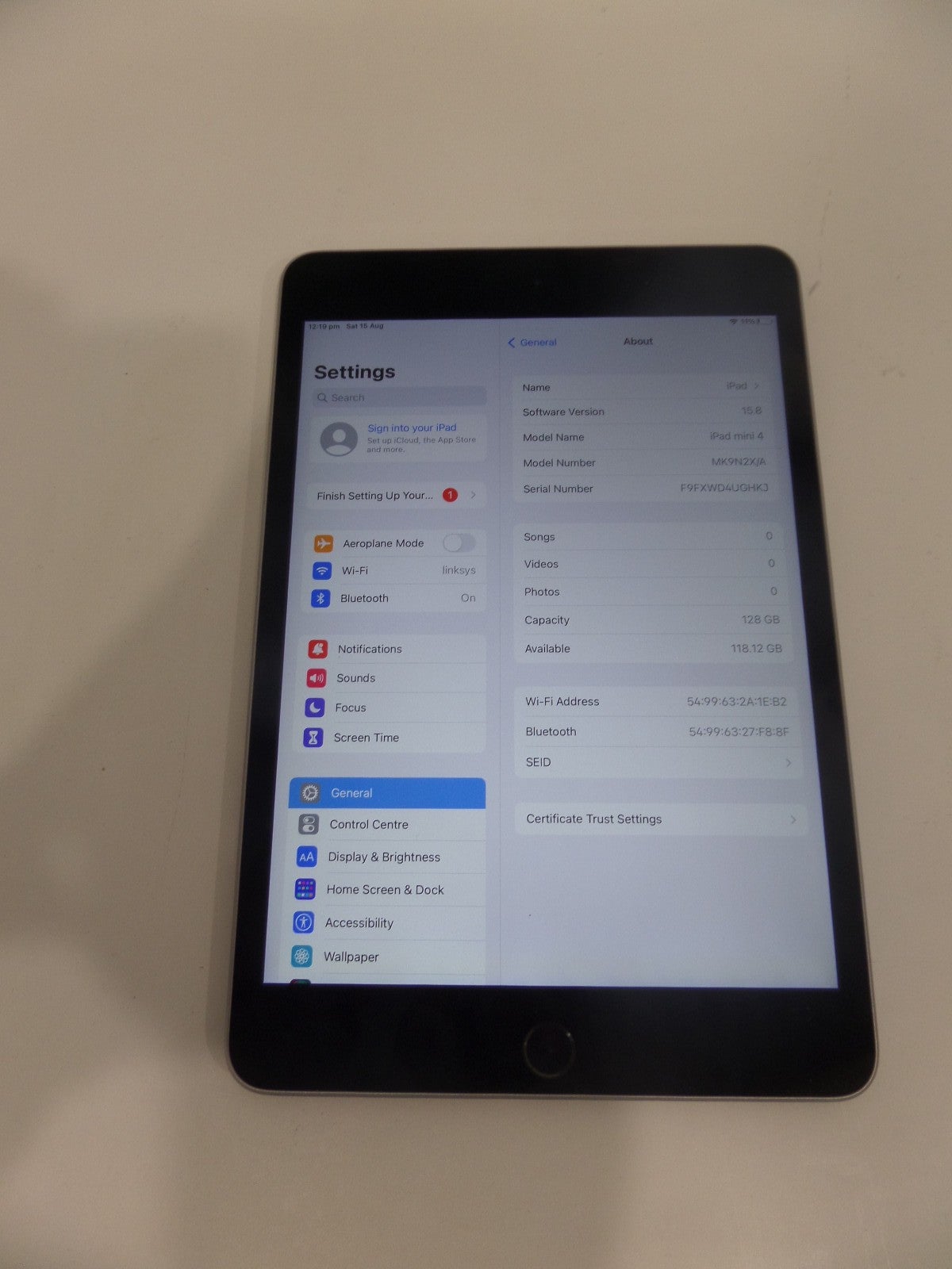 Apple Ipad Mini 4 128gb, Wi-fi, 7.9in - Space Grey (au Stock)