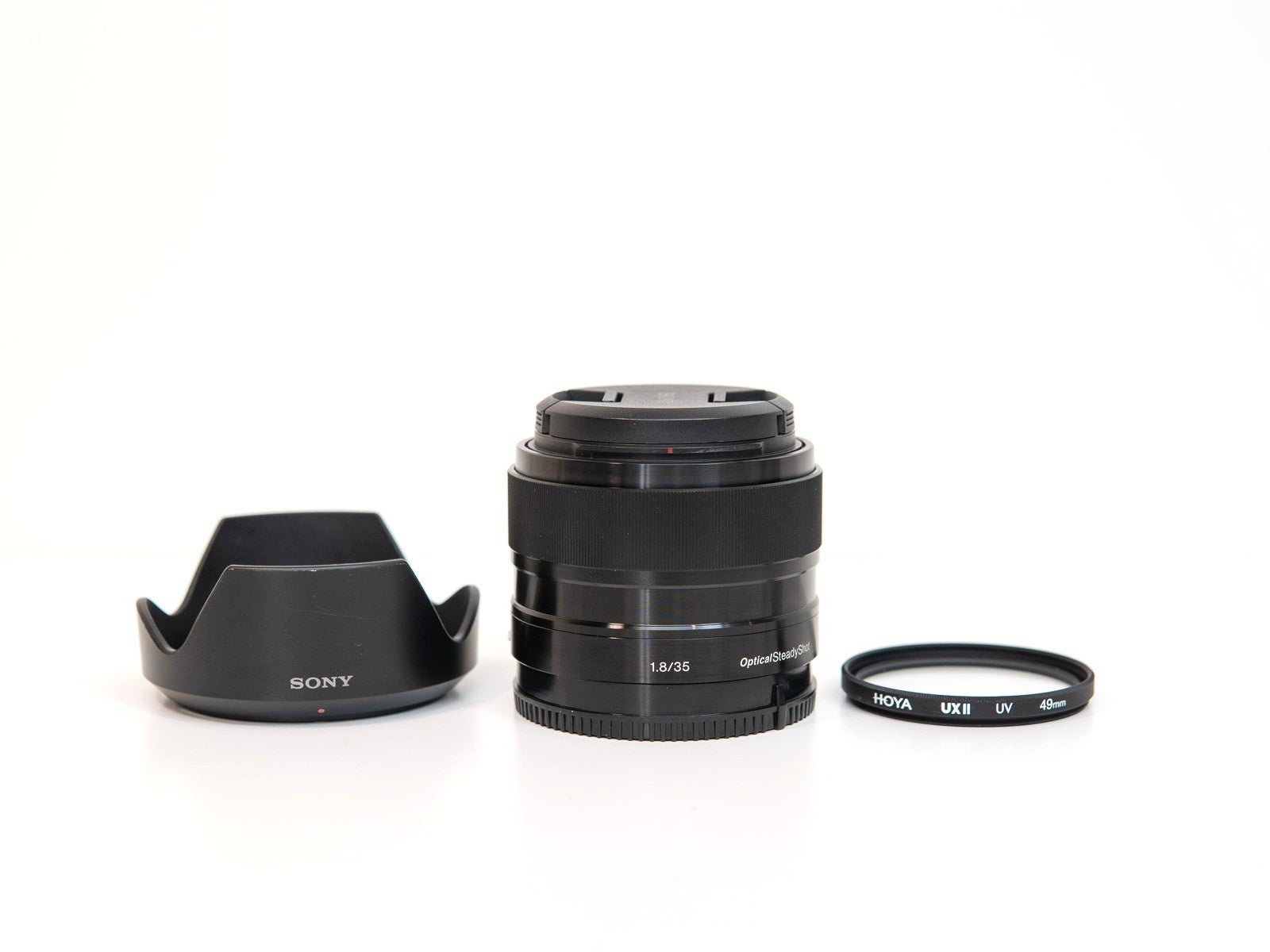 Sony E 35mm F1.8 Oss Lens For Aps-c Cameras Excellent Condition