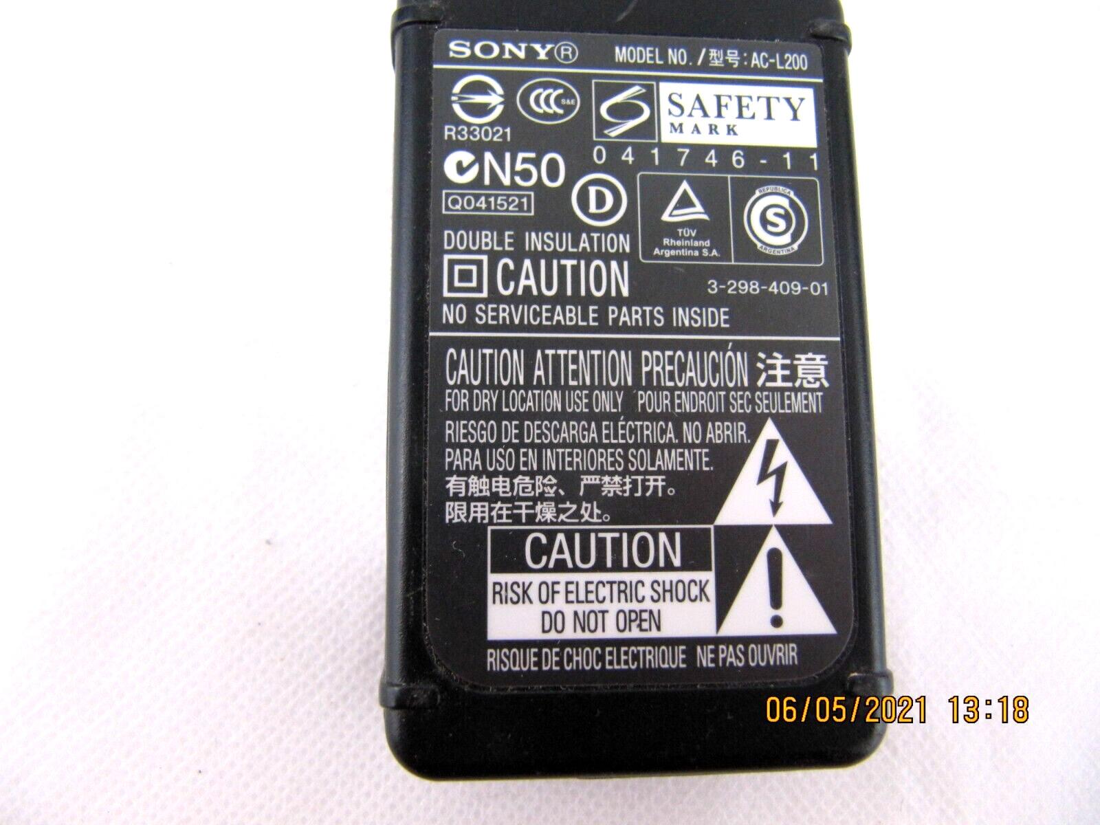 Sony Ac-l200 Power Adapter Charger 8.4v 1.7a Genuine Original
