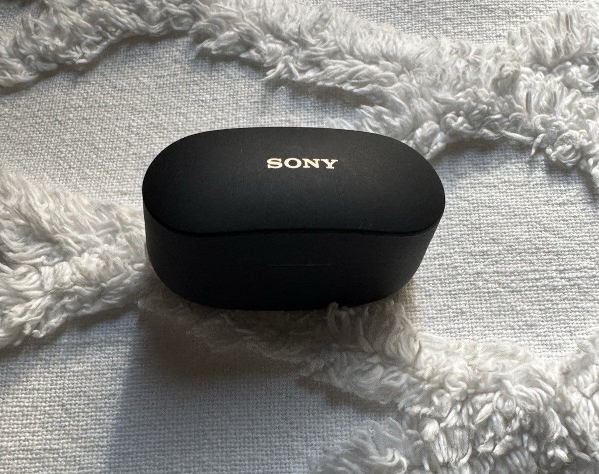 Genuine Sony Wf-1000xm4 Charging Case Only Black Tested Working Used