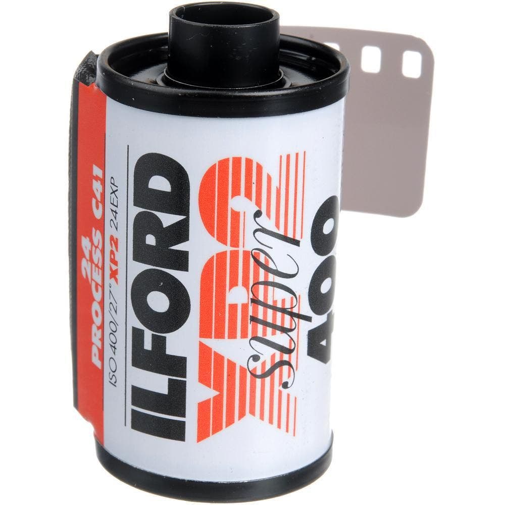 Image of Ilford XP2 Super 400 ISO (C41) 35mm x 30.5m Roll - Black & White Negative Film