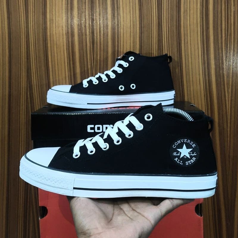 Sepatu sneakers all star semi boot model terbaru/sepatu kasual/sepatu kets