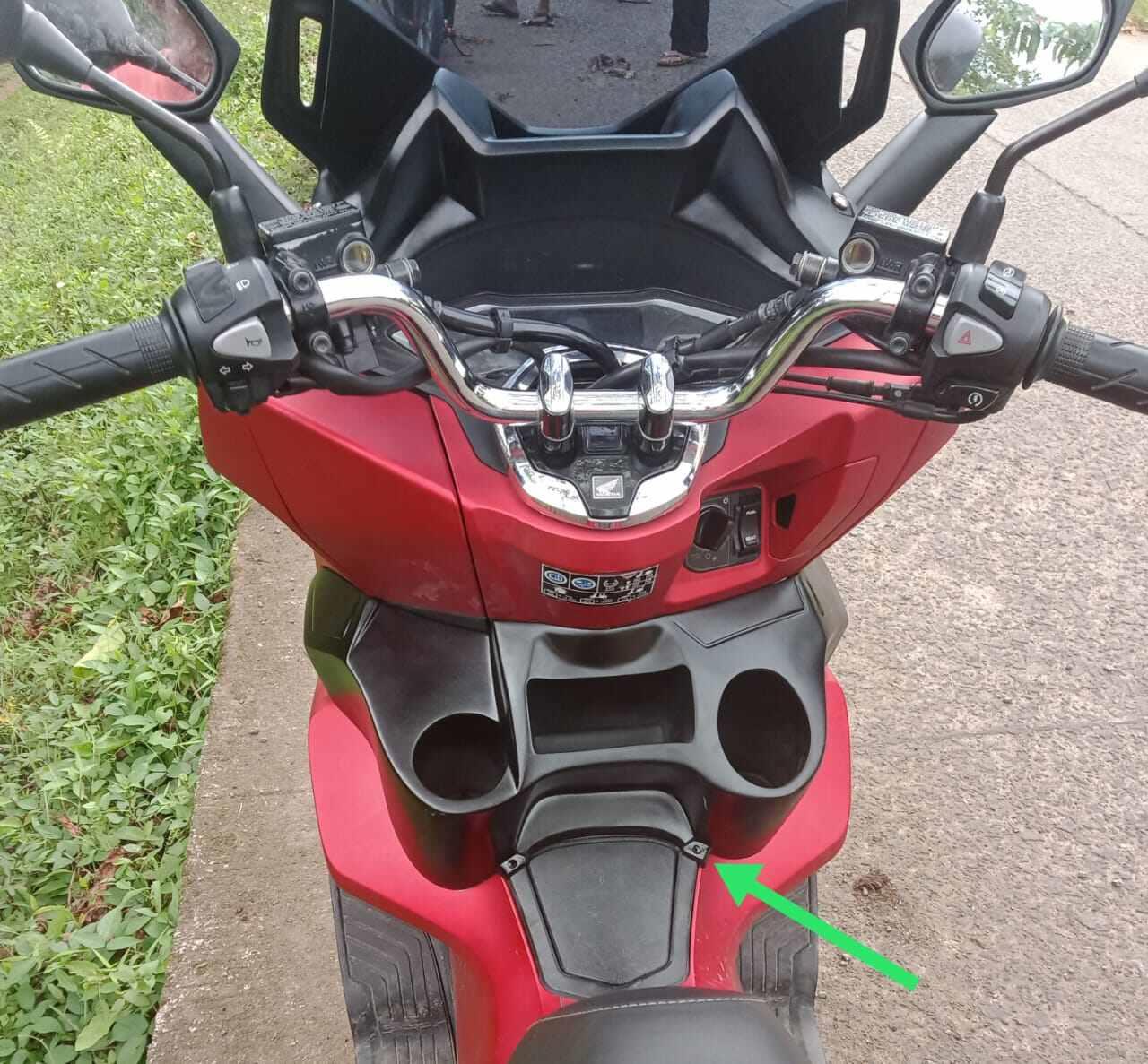 soft drink/tempat botol PCX 160cc