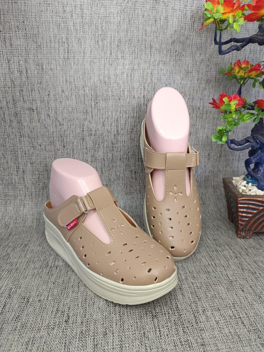Sepatu Sandal Wanita Kickres Terbaru Kode KL20