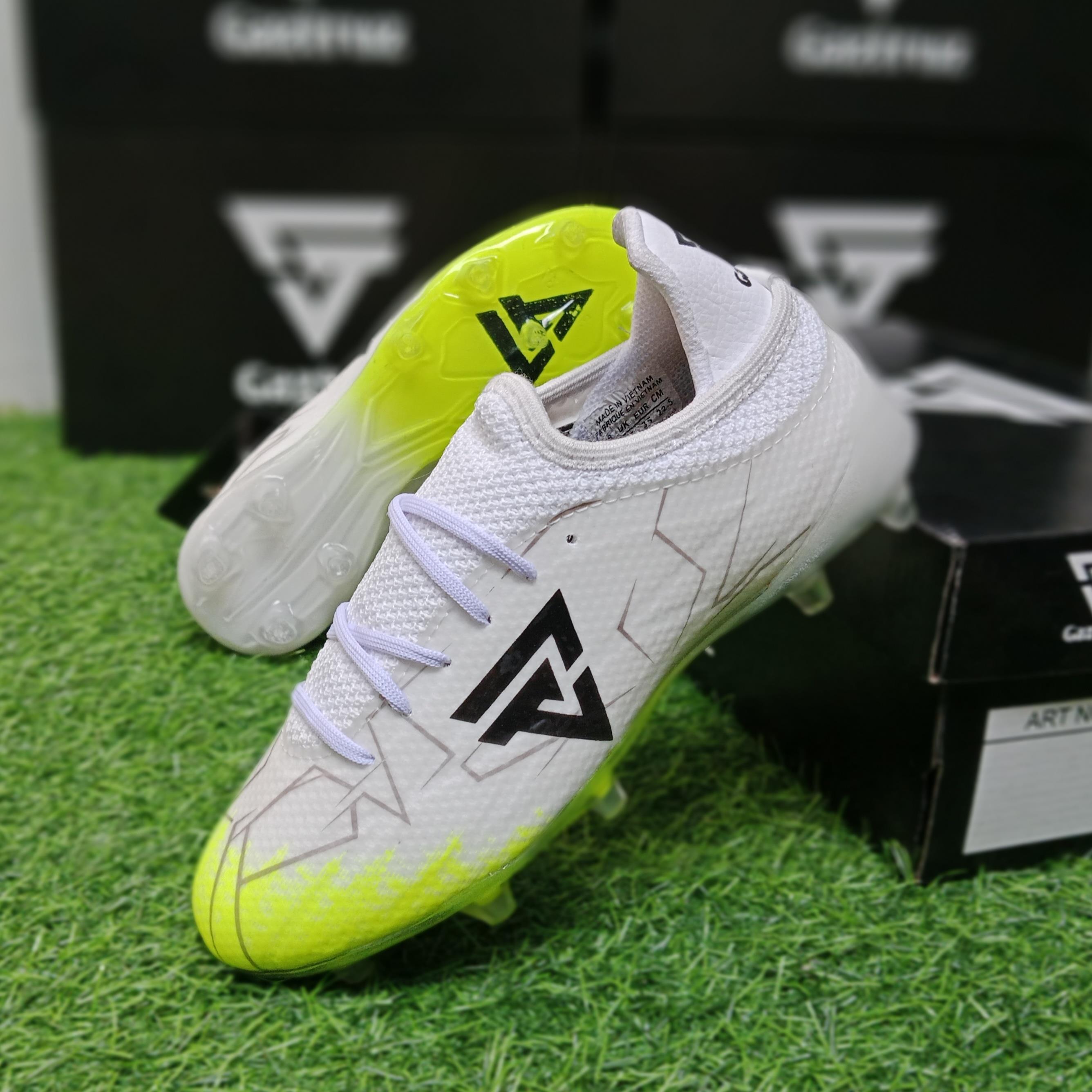 Sepatu Bola Gastruz Boot ukuran 33-43 0riginal Gratis Kaos Kaki