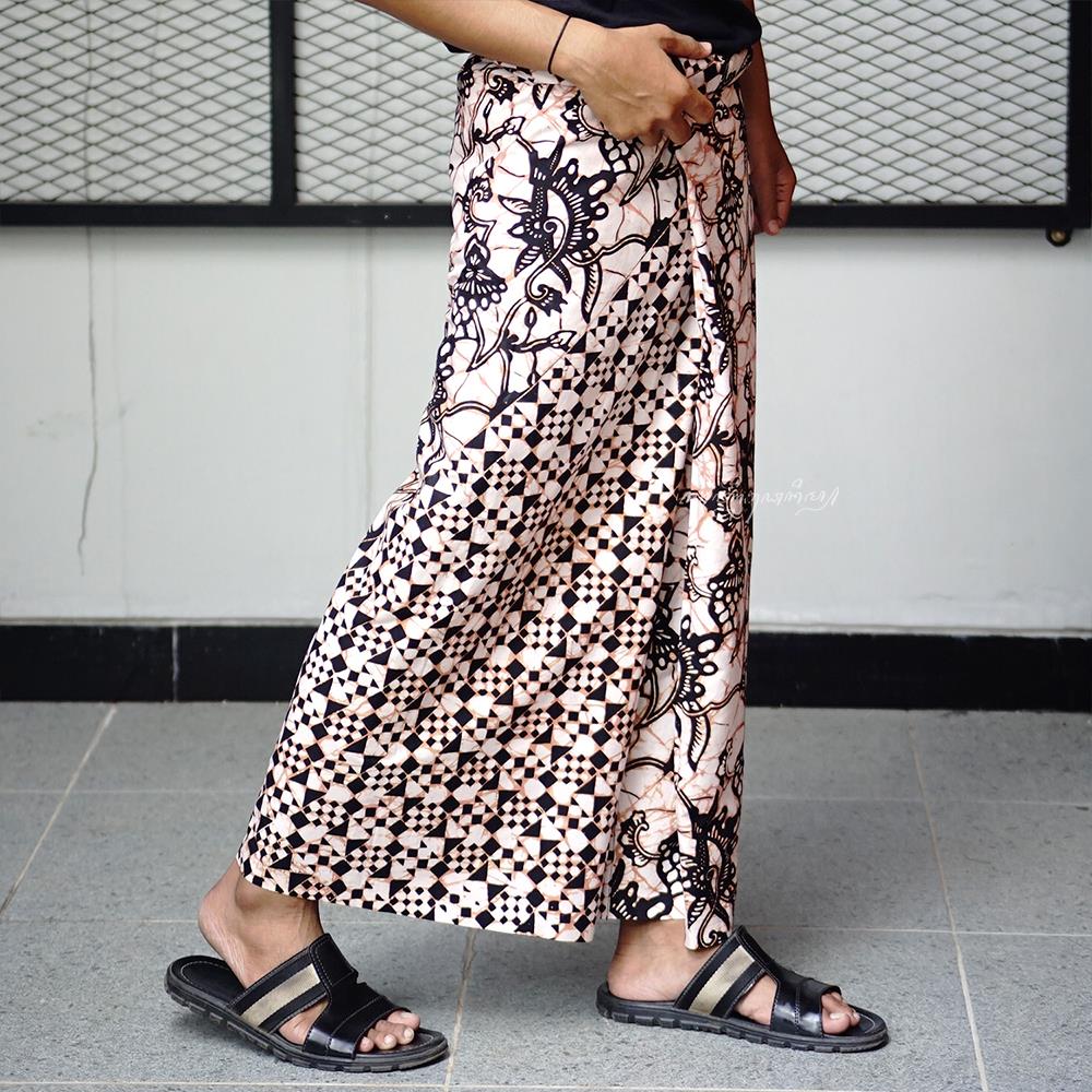 Sarung Kanjeng Remekan Series Motif Lokadwaya Original