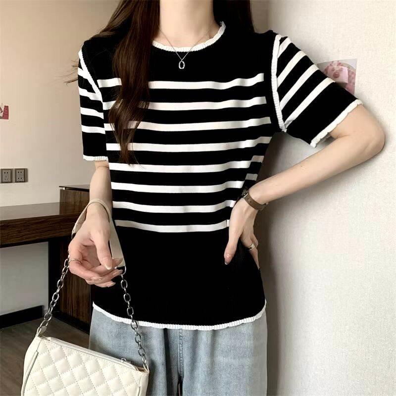 Sweater Rajut Knit Korea Wanita Kerah Leher Lengan Pendek Motif Garis