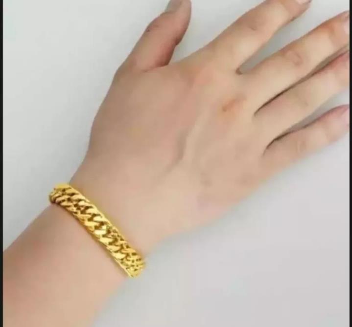 Gelang Rantai Titanium Awet Dipakai Harian
