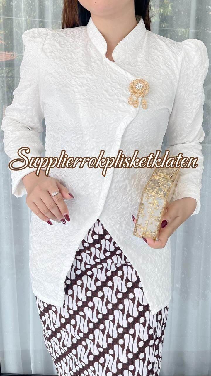 Kebaya Janggan Bahan Jaguar Fukuro