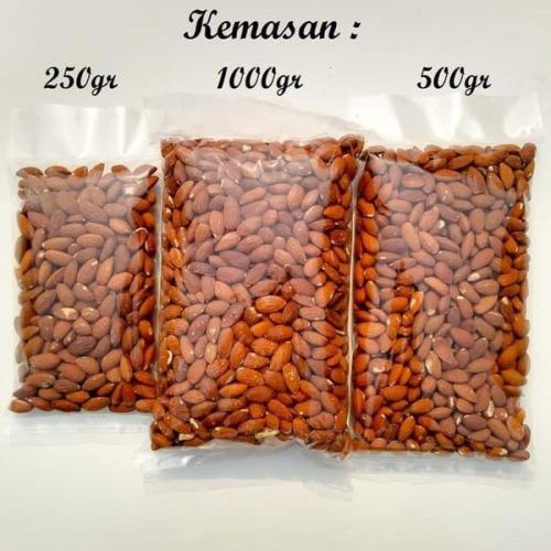 Kacang Almond Kupas Mentah Utuh Grade A