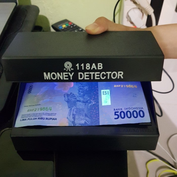Alat Deteksi Uang Palsu Besar V2 Money Detector Alat Pendeteksi Uang Palsu dengan Sinar UV
