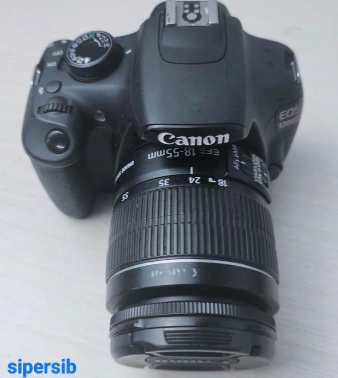 Canon Eos 1200D Like New