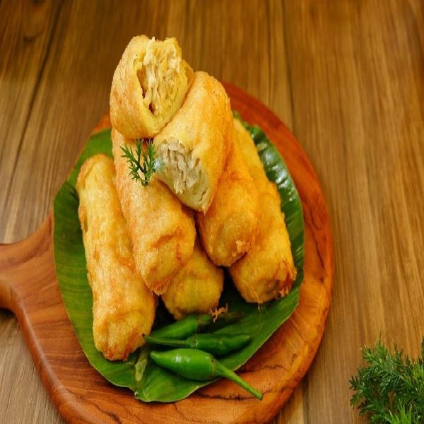 SOSIS SOLO ISIAN DAGING AYAM 330GR ISI 10PCS JAJANAN PASAR HALAL