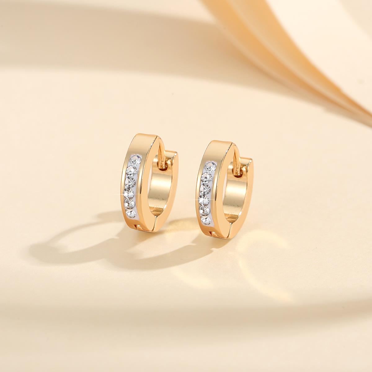 Y828 Anting Titanium Mewah Berlian Anting Hoop Anting Anting Wanita Korea Anti Karat Dan Anti Luntur Asli