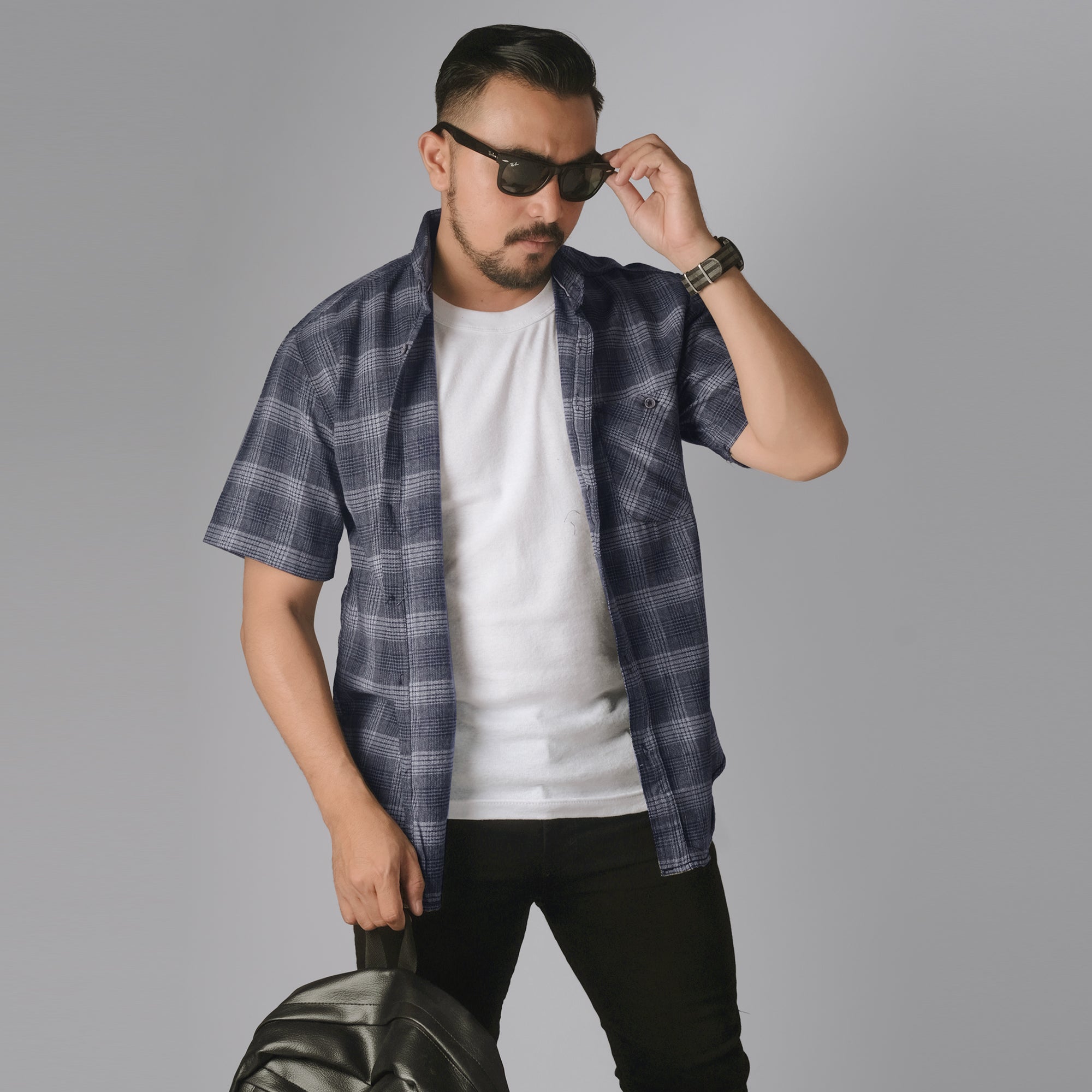 DGM Kemeja Pria Flanel Pendek Premium Kotak Kotak Kemeja Flanel Grey 2606