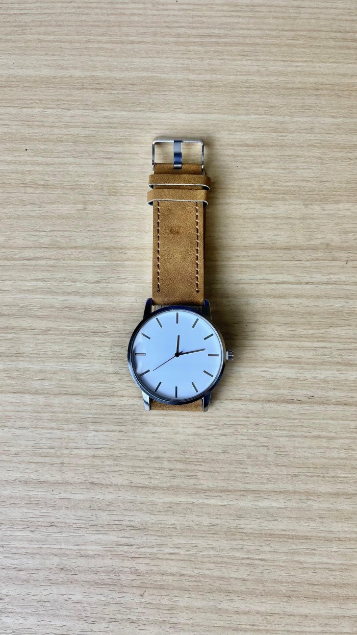 Jam Tangan Casual Analog Polos Tali Kulit Pu Leather 1400