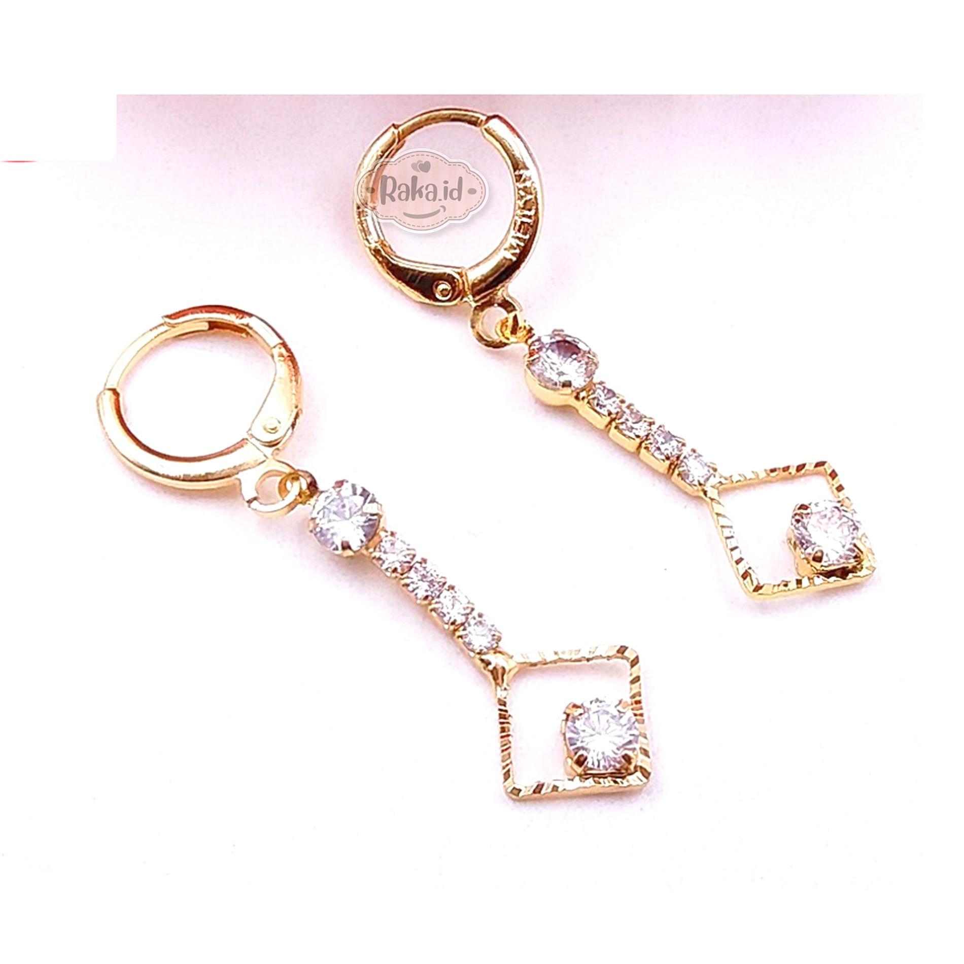 Raka Acc - Anting Clip / Klip Motif Baris Wajik Mata Satu Mas Gold Perhiasan Aksesoris Wanita 962