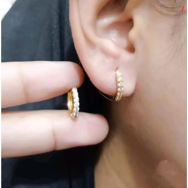 Anting Klip Titanium Gold Perhiasan Wanita Elegan Tahan karat terbaru bisa cod