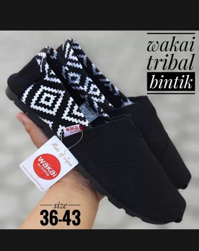 sepatu slip-on Waka sepatu slop pria sepatu slop wanita sepatu santai sepatu hitam pixsel