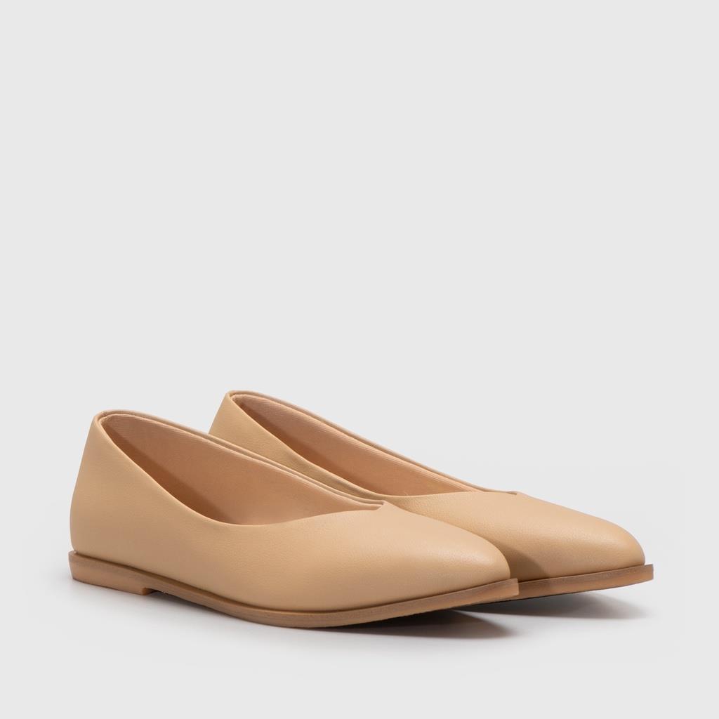 Adorable Projects - Donetti Point Flat Nude
