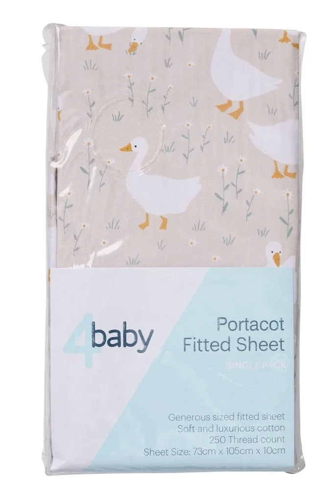 4Baby Percale Portacot Fitted Sheet Happy Goose Natural