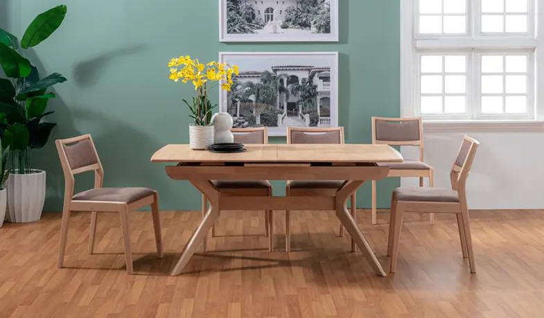 Stan Extendable Wooden Dining Table (Table only)