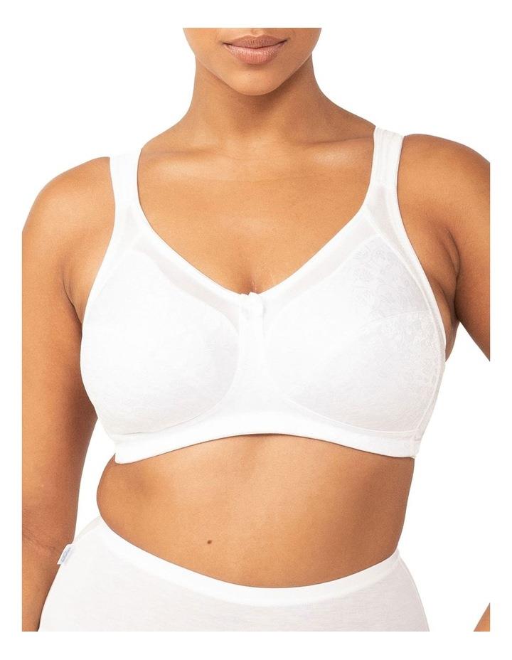Triumph Endless Comfort Soft Cup Bra in White 18 D