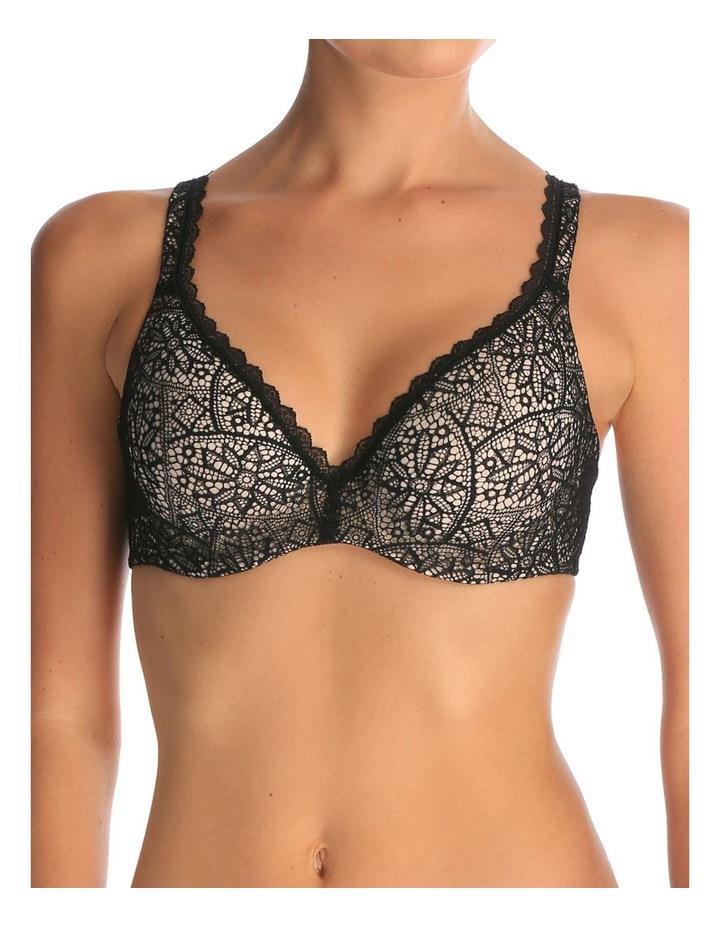 Berlei Barely There T-Shirt Bra in Black 12 D