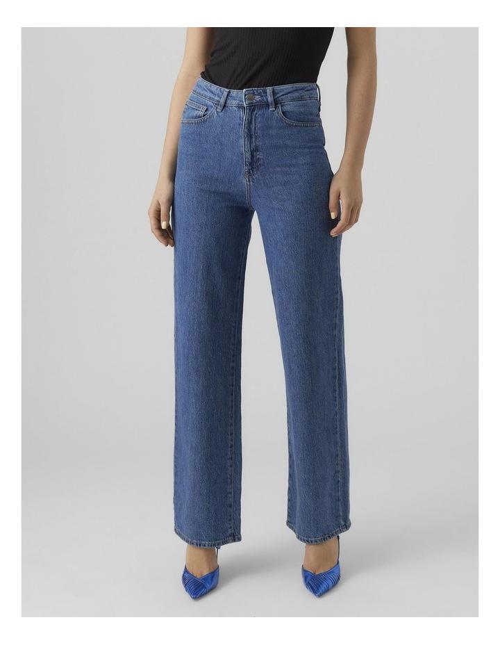 Vero Moda Rebecca Regular Wide Jeans in Medium Blue Denim 26