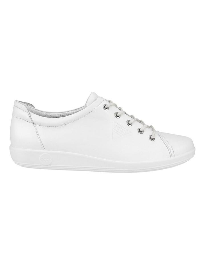 ECCO Soft 2.0 Sneaker in White 37