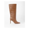 Guess Dayton2 Boot in Brown 8