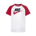 Nike Sportswear Futura Raglan T-shirt in White 7