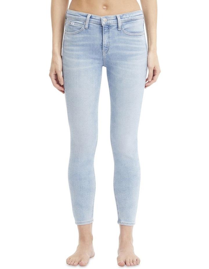Calvin Klein Jeans Mid Rise Skinny Jeans in Light Blue Lt Blue 31/30