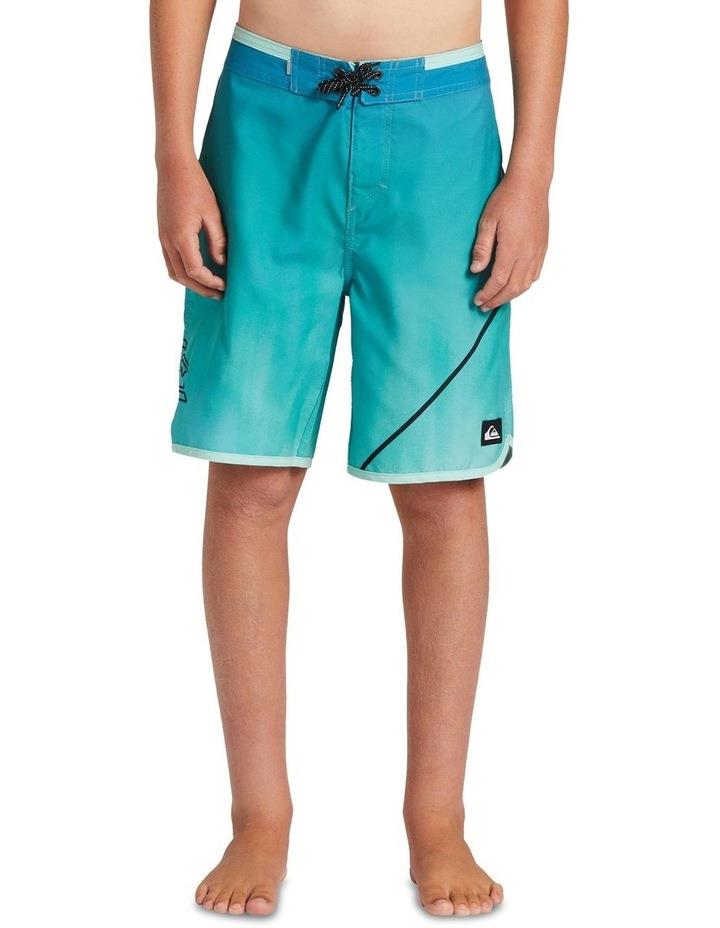 Quiksilver Everyday New Wave 17 Short in Blue Radiance Blue 12