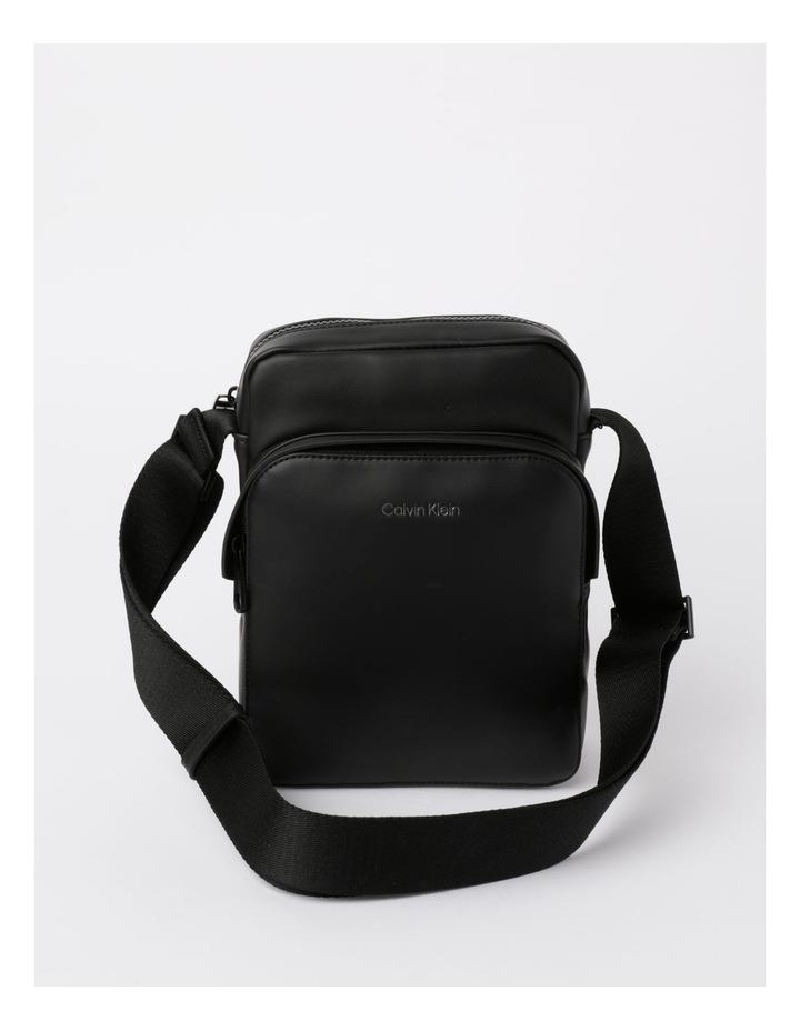Calvin Klein Must Reporter Bag in Black One Size