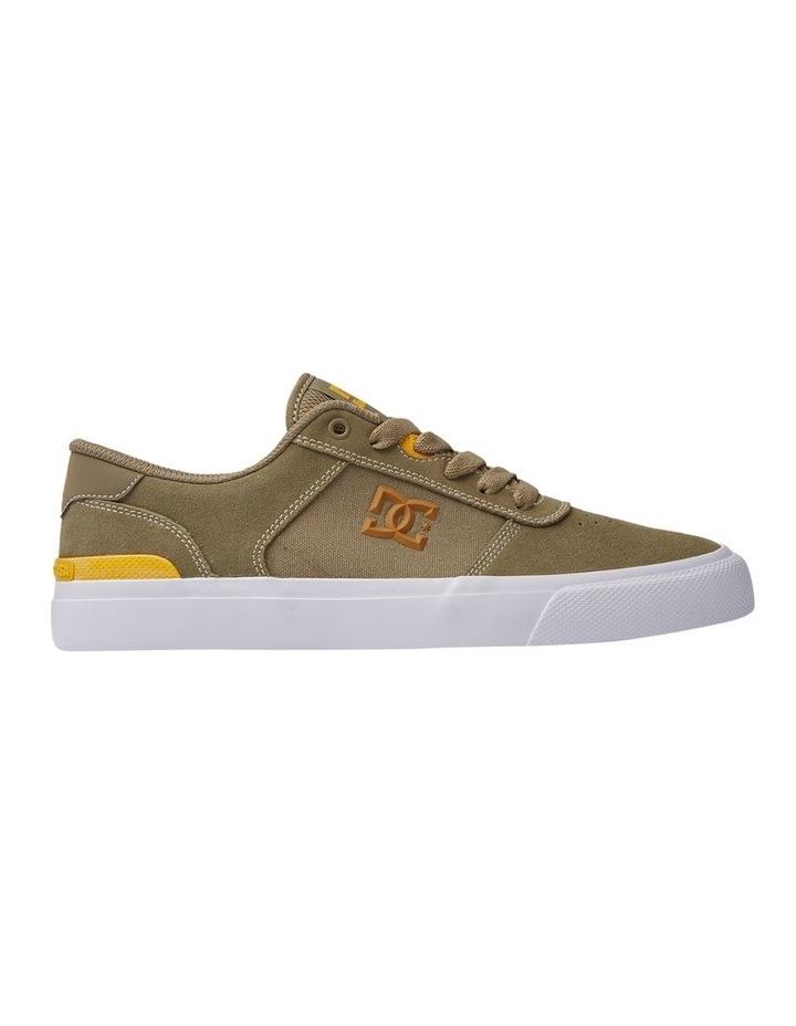 DC Manteca 4 Skate Shoes in Off White 9
