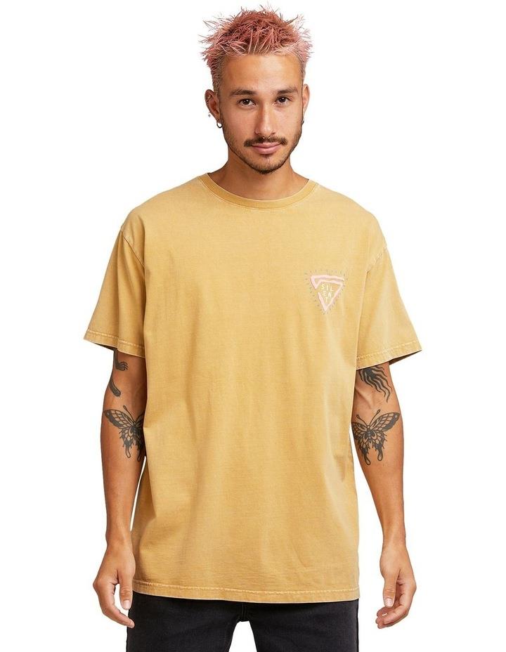 Silent Theory Rays Tee in Mustard XL