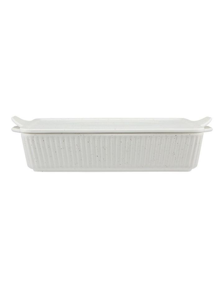 Maxwell & Williams Brilliance Baker With Tray 40x23cm Gift Boxed in Cream