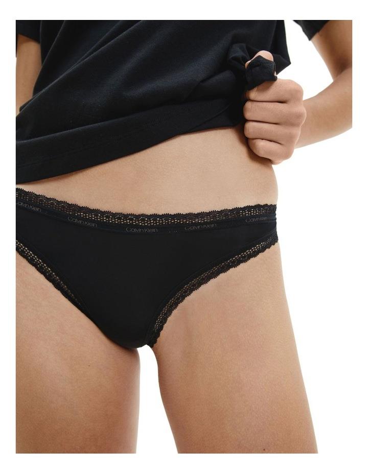 Calvin Klein Bottom's Up Refresh Thong in Black S
