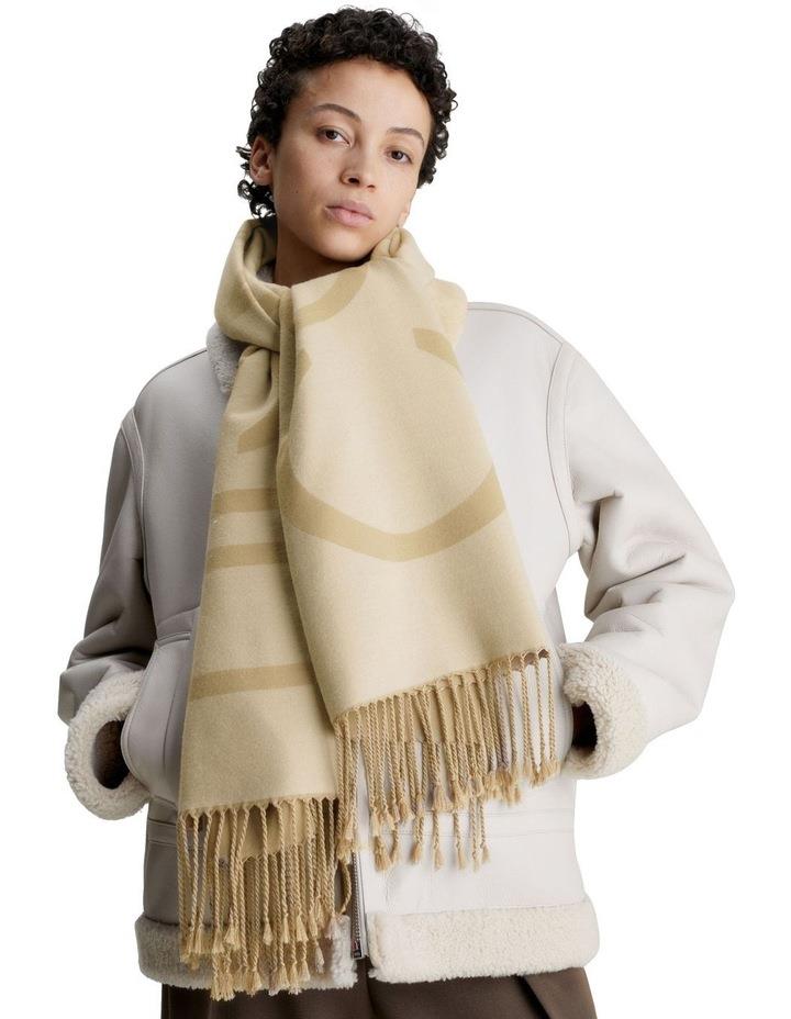 Calvin Klein Fringes Winter Scarf in Doeskin Beige One Size