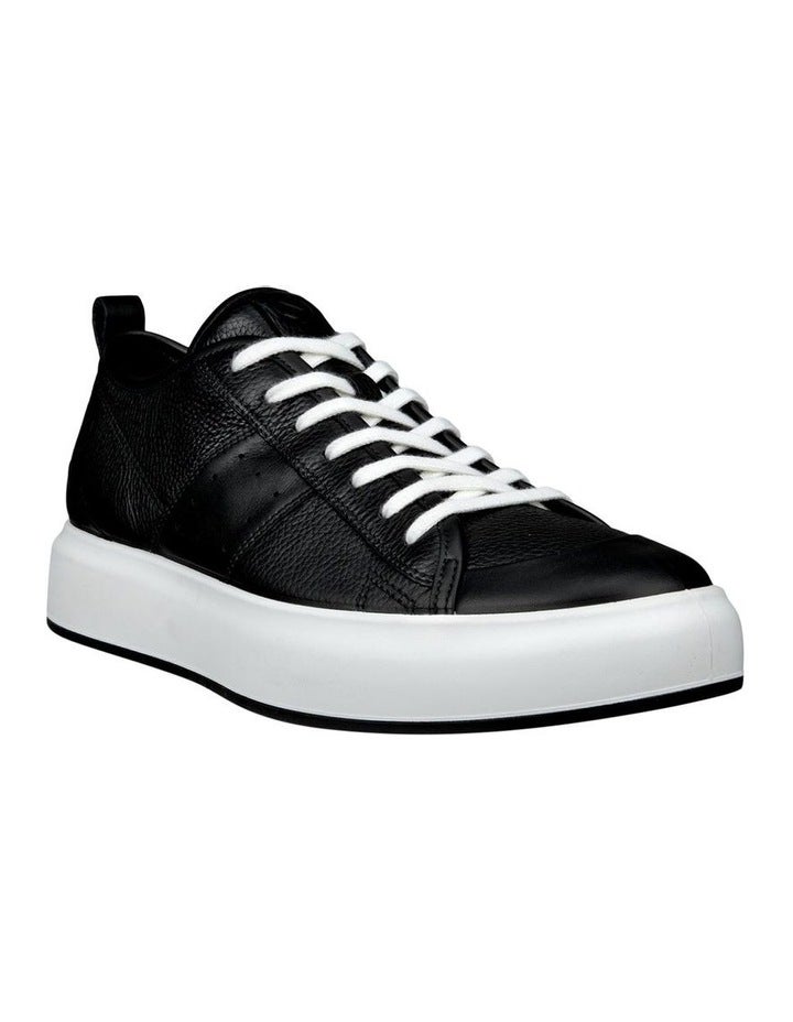ECCO Street Ace Sneaker in Black 41