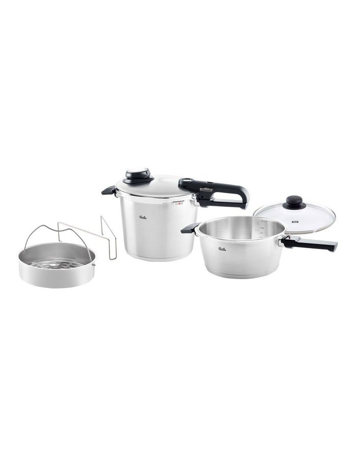 Fissler Vitavit Premium Pressure Cooker 22cm/6.0L And Skillet 22cm/3.5L in Silver