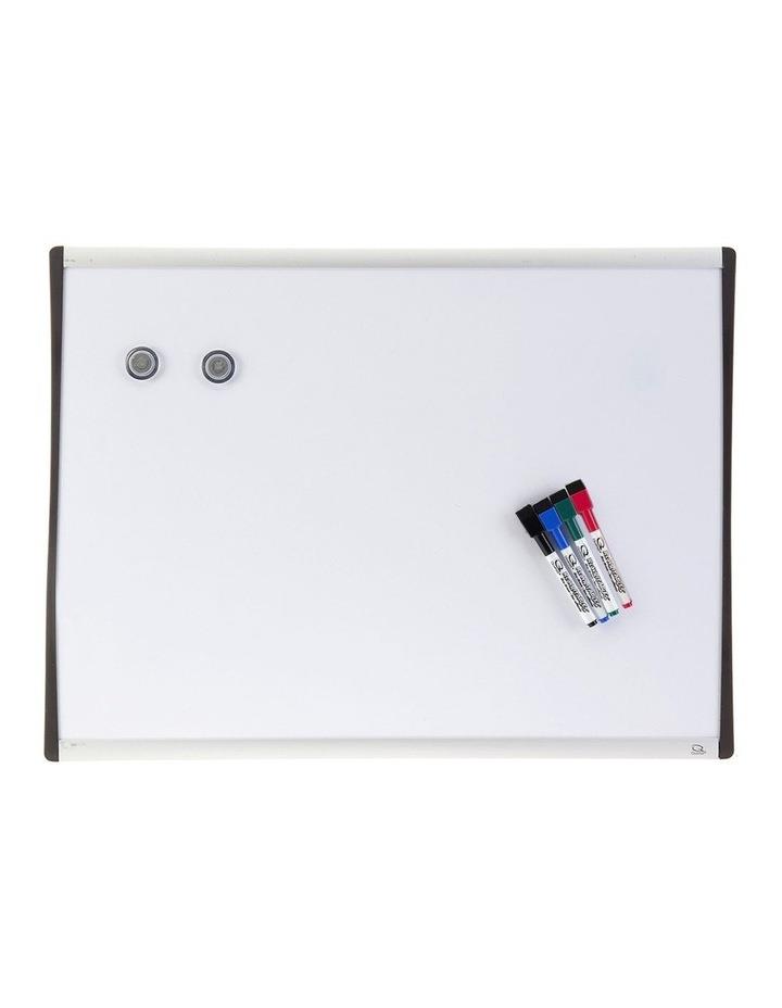 Quartet 61X46Cm Wall Mountable Magnetic Whiteboard/Aluminium Frame/4X Markers/2X Magnets No Colour